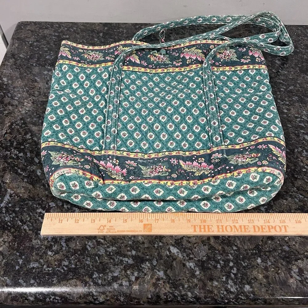 Vintage Vera Bradley Greenfield Quilted Large Tote Shoulder Bag Button close